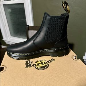 Dr. Martens. BRAND NEW